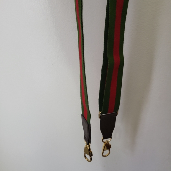 Authentic Gucci gold toned hardware shoulder bag strap - Picture 6 of 6